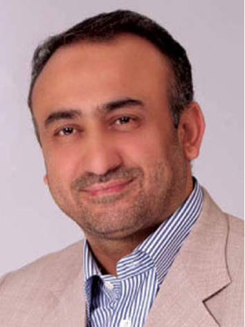 گشایش زمینه و توسعه تحصیلات تکمیلی در سراسر کشور توسط دانشگاه آزاد اسلامی شکل گرفته است