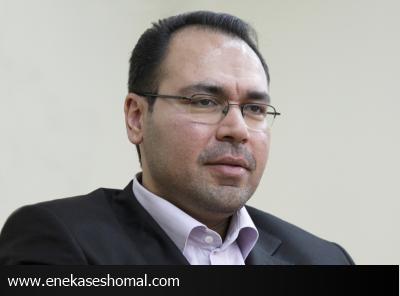انتقادها نباید در شرایط مچ‌گیرانه باشد