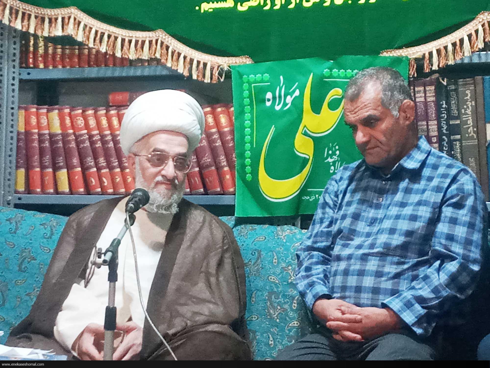 غدیر نشان داد دین و سیاست از حکومت جدا نیستند