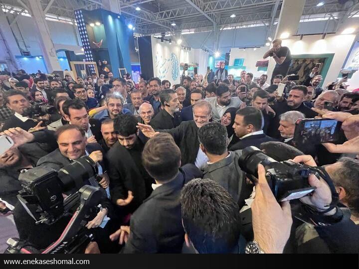 بازدید پزشکیان از نمایشگاه ملی صنایع‌دستی
