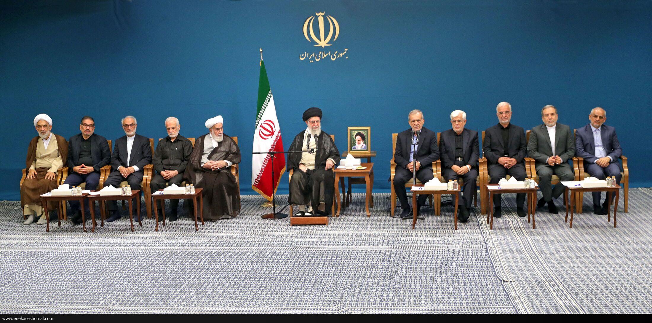 حل مسئله گرانی و تورم جزو اولویت‌های فوری است