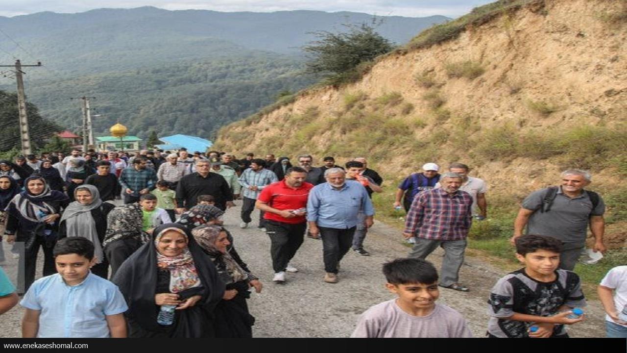 همایش پیاده روی خانوادگی در سرخ کلا تپه زیراب