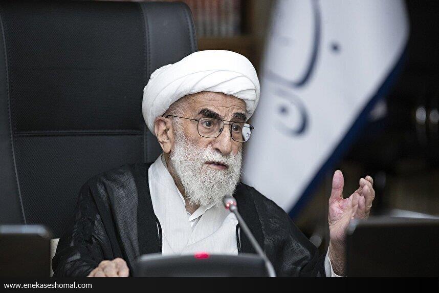 بازگشت قطعنامه‌های تحریمی غیرقانونی است