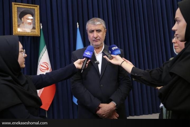 ایرانیان باید اثر دستاورد علمی را لمس کنند