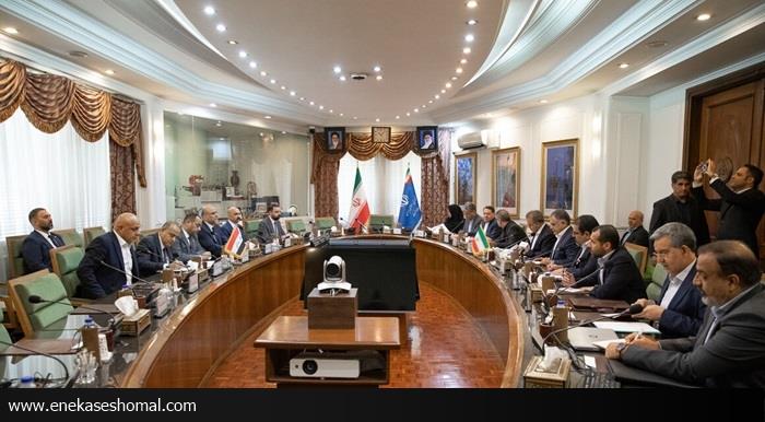 بر حل مسائل صادرات گاز و مطالبات مالی