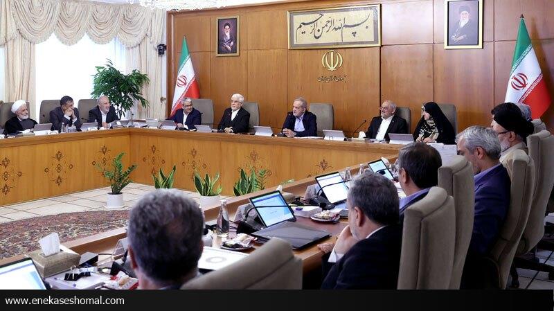 حضور هنرمندان در صحنه در فضای غبارآلود قابل ستایش است