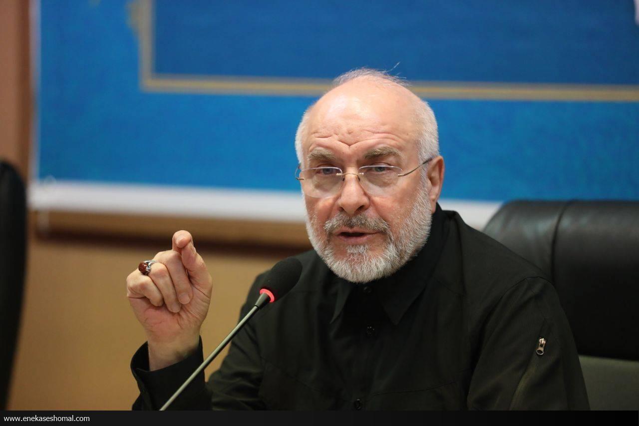 شرط ایران قوی وحدت حول محور ولایت است